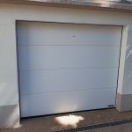 Porte de garage HORMANN avec déverrouillage de sécurité extérieur